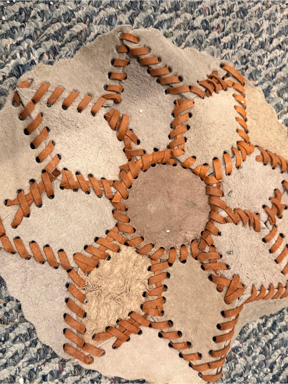 Handcrafted Multi-Color Cowhide Star Accent Mat - Picture 2 of 3